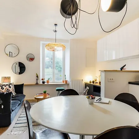 Rue Jean Guehenno Apartment